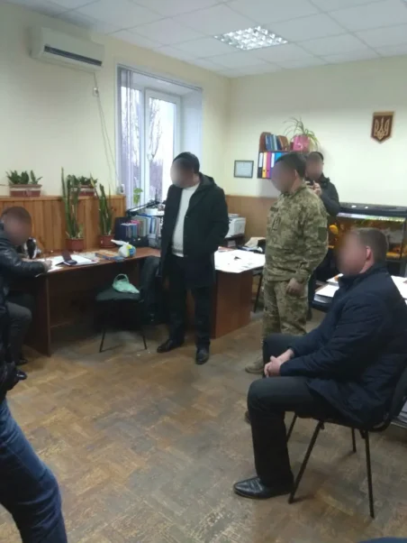 Експрокурор, який працює на окупантів, відсудив в України 1,4 млн гривень_1