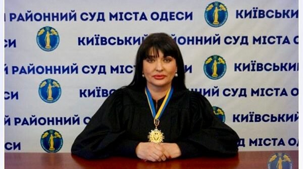 Суддя Салтан, яку судили за корупцію, жалілась що зеки вимагають повернути 15 тисяч доларів 