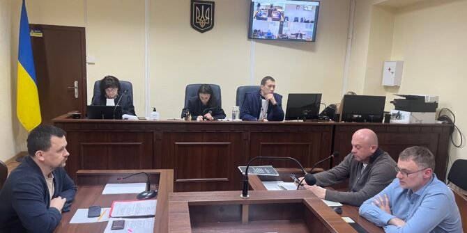 «Все одно з ким закривати питання». Адвокат, який вів справи з братом голови ОАСК, отримав вирок